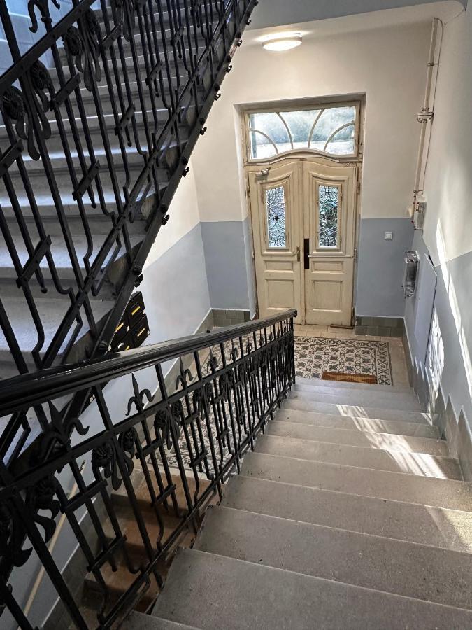 Hillside Luxury Residence Budapest With Free Garage Екстер'єр фото
