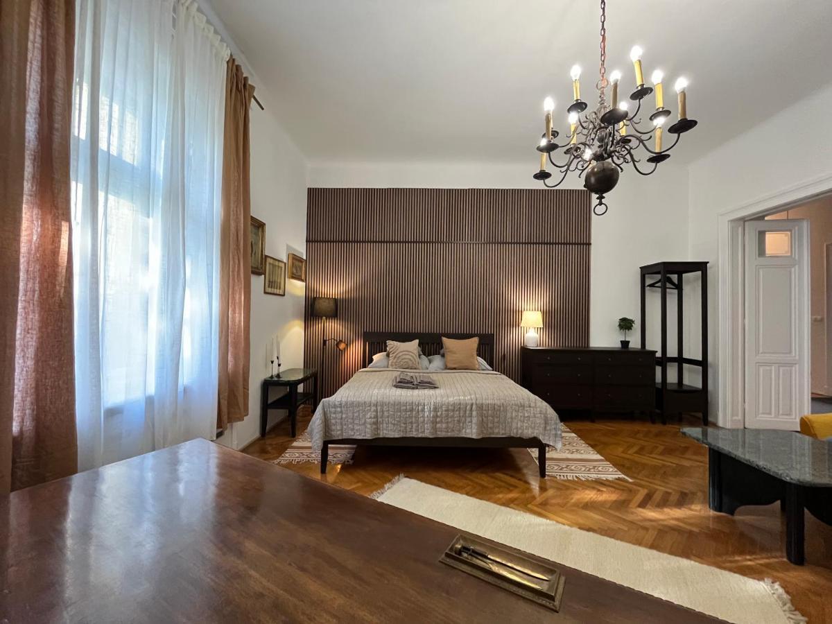 Hillside Luxury Residence Budapest With Free Garage Екстер'єр фото